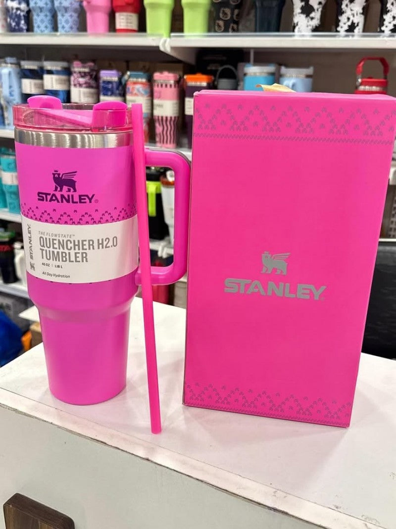 Stanley x Designer Edition Quencher Tumbler Hot Pink