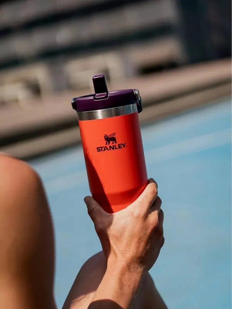 Stanley IceFlow Flip Straw Tumbler Blaze Red 30 oz