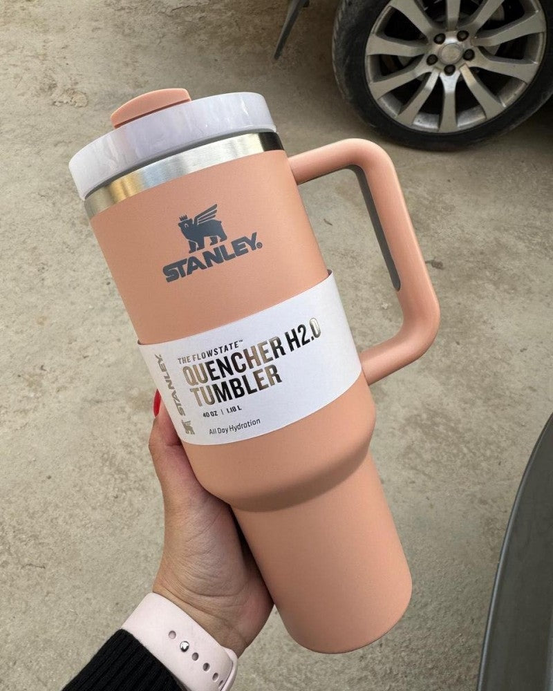 Stanley The Quencher H20 Flowstate Tumbler Brown