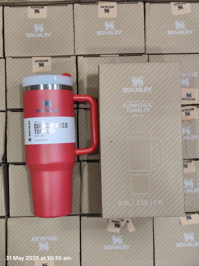 Stanley The Quencher H20 Flowstate Tumbler Red