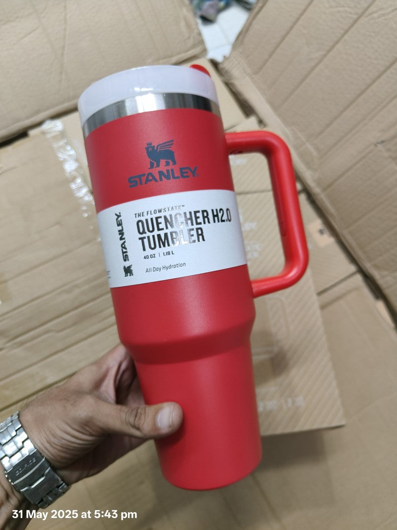 Stanley The Quencher H20 Flowstate Tumbler Red