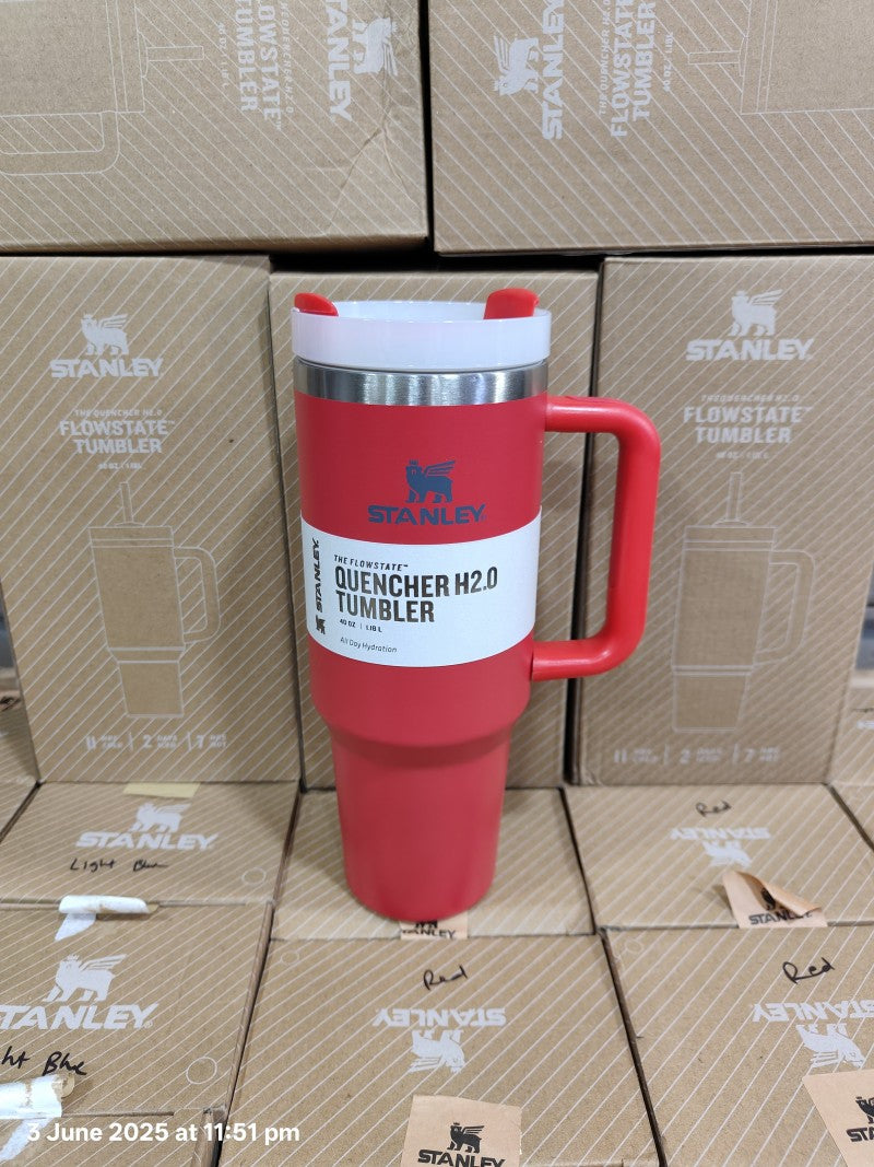 Stanley The Quencher H20 Flowstate Tumbler Red