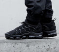 Nike VAPORMAX PLUS TRIPLE BLACK
