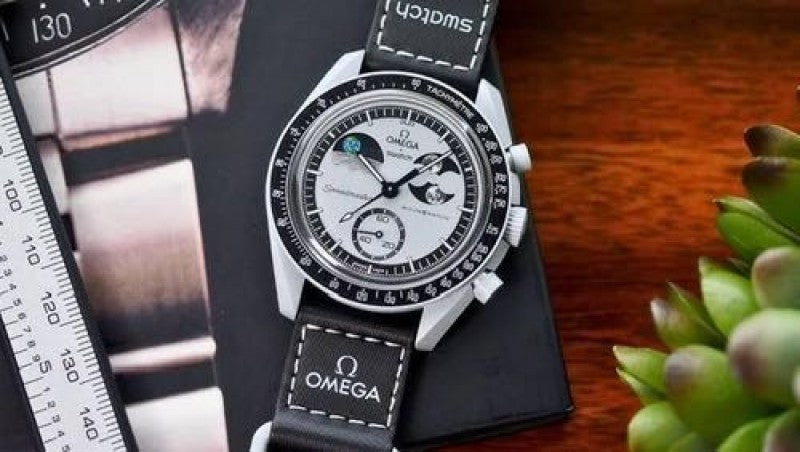Omega speedmaster Swatch moon sun m