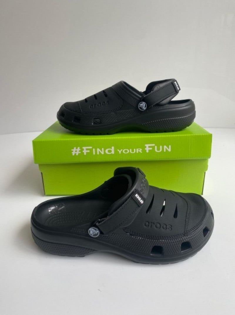 Crocss yukon clogs Full Black