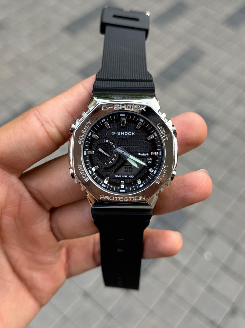 Casio G shock GM 2100 Silver Black