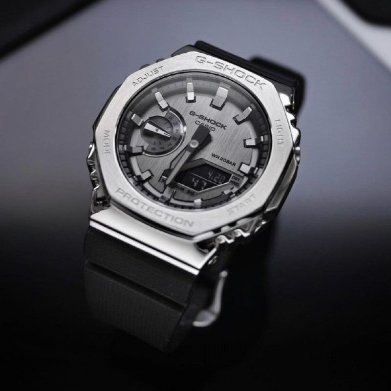 Casio G shock GM 2100 Silver