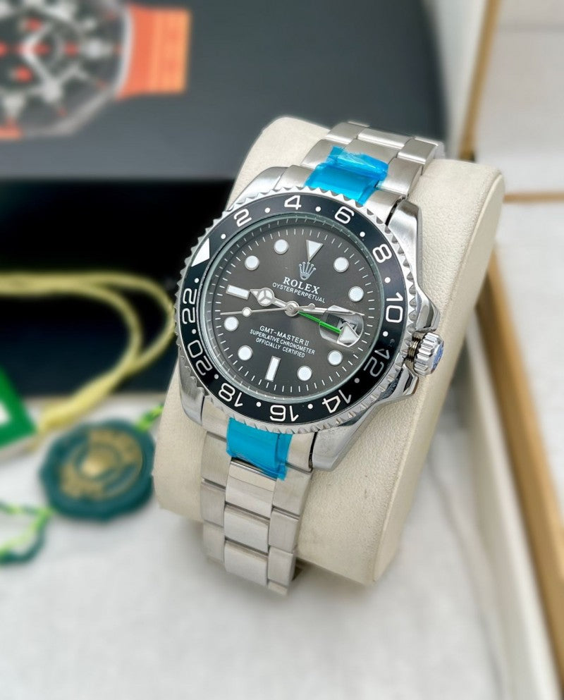 Role x GMT Quartz