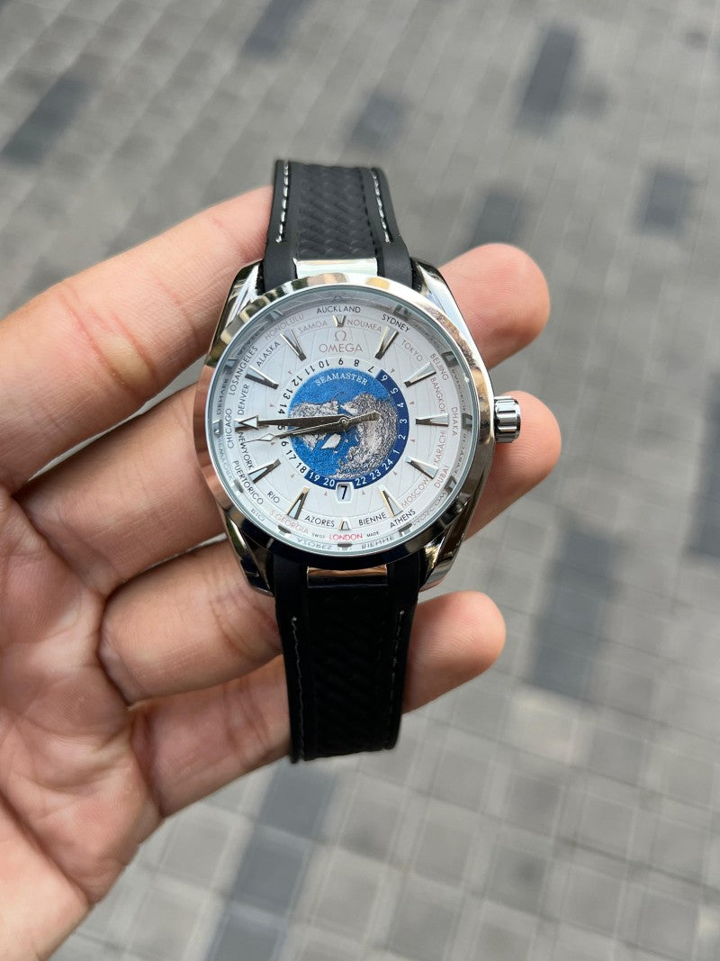 Omeg a Seamaster World
