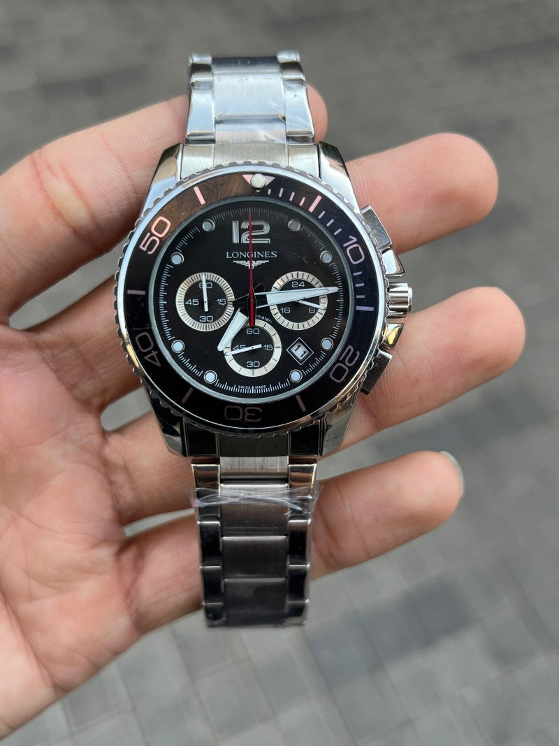 Longine s Hydro Chronograph Silver Black