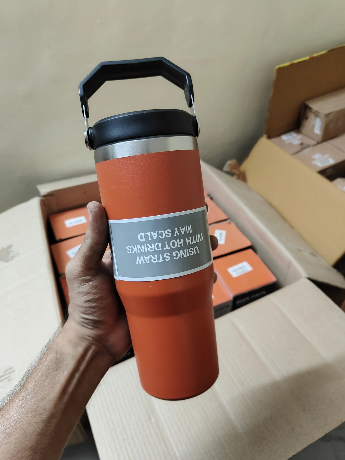 Ice Flow Flip Straw And Handle 30 oz Orange