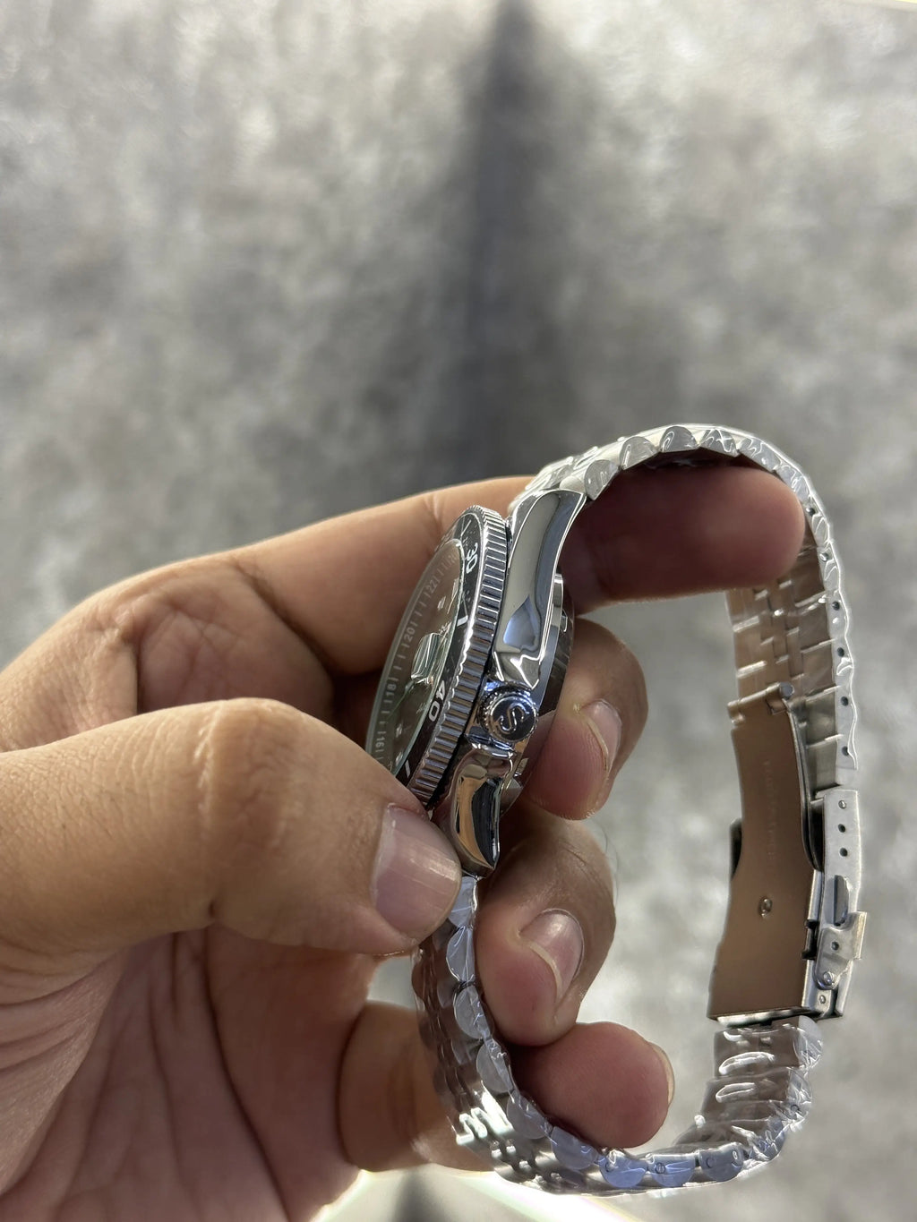 Seiko 5 GMT  Back Open 078