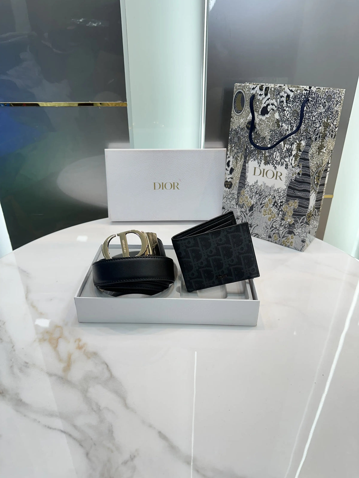 Dio r Belt + Wallet Ultra Premium Combo With Box And Carry Bag cd19