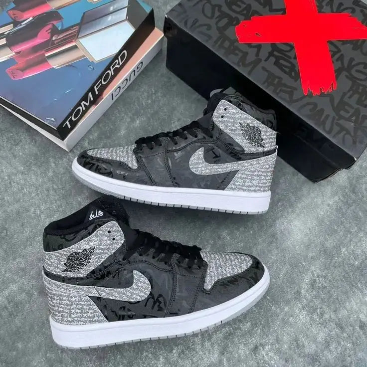 Nik e Jordan Retro 1 High OG Rebellionaire Semi Ua