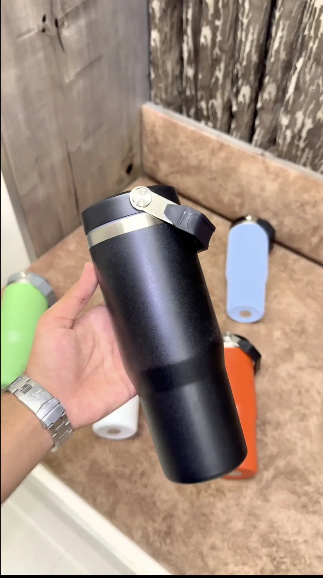Ice Flow Flip Straw And Handle 30 oz Tumbler