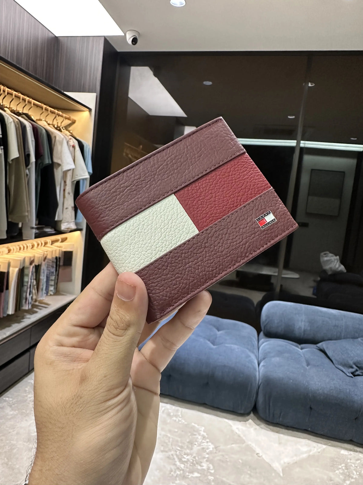 Tommy Hilfige r Premium Wallet Wine With Box t205