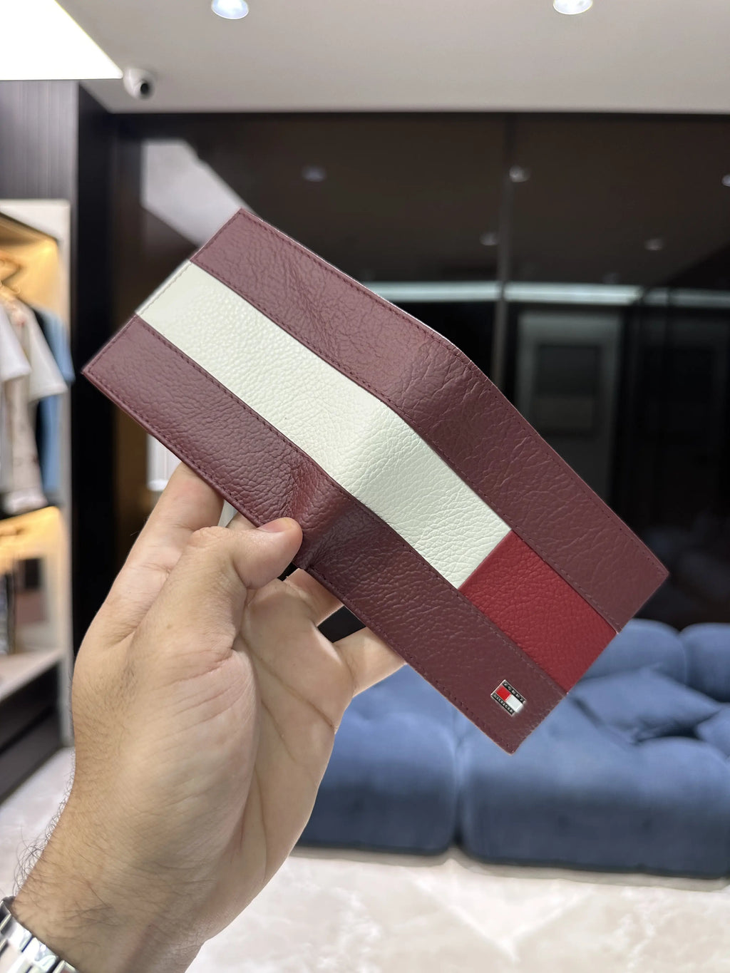 Tommy Hilfige r Premium Wallet Wine With Box t205