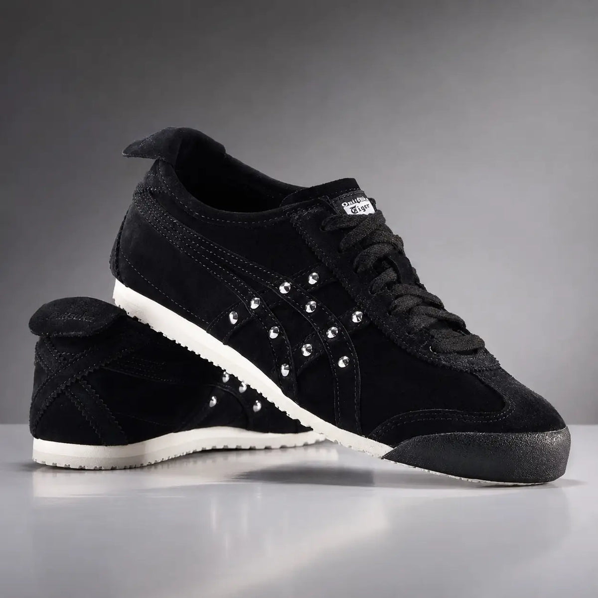 Onitsukaa tiger Mexico 66 SD Crystal black suede (390) fix