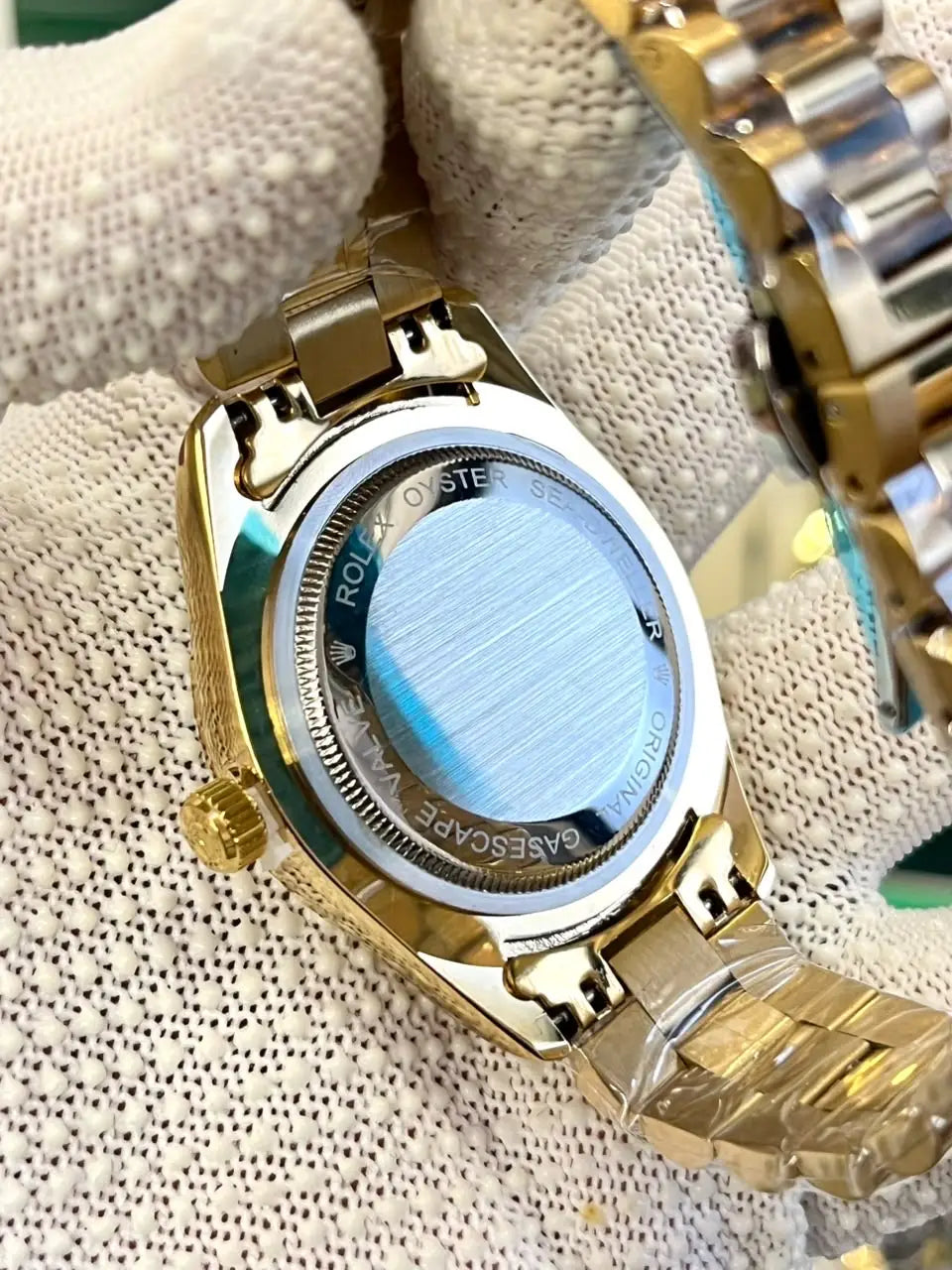 Rolex Sky-Dweller gold tifni