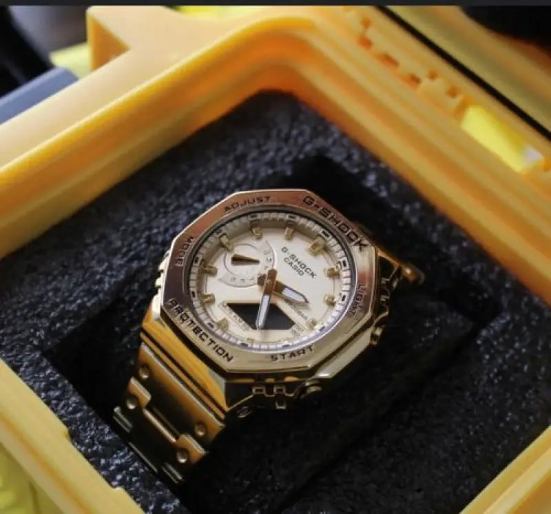 G Shock Men Quartz GOLDEN WHITE Dial Analo