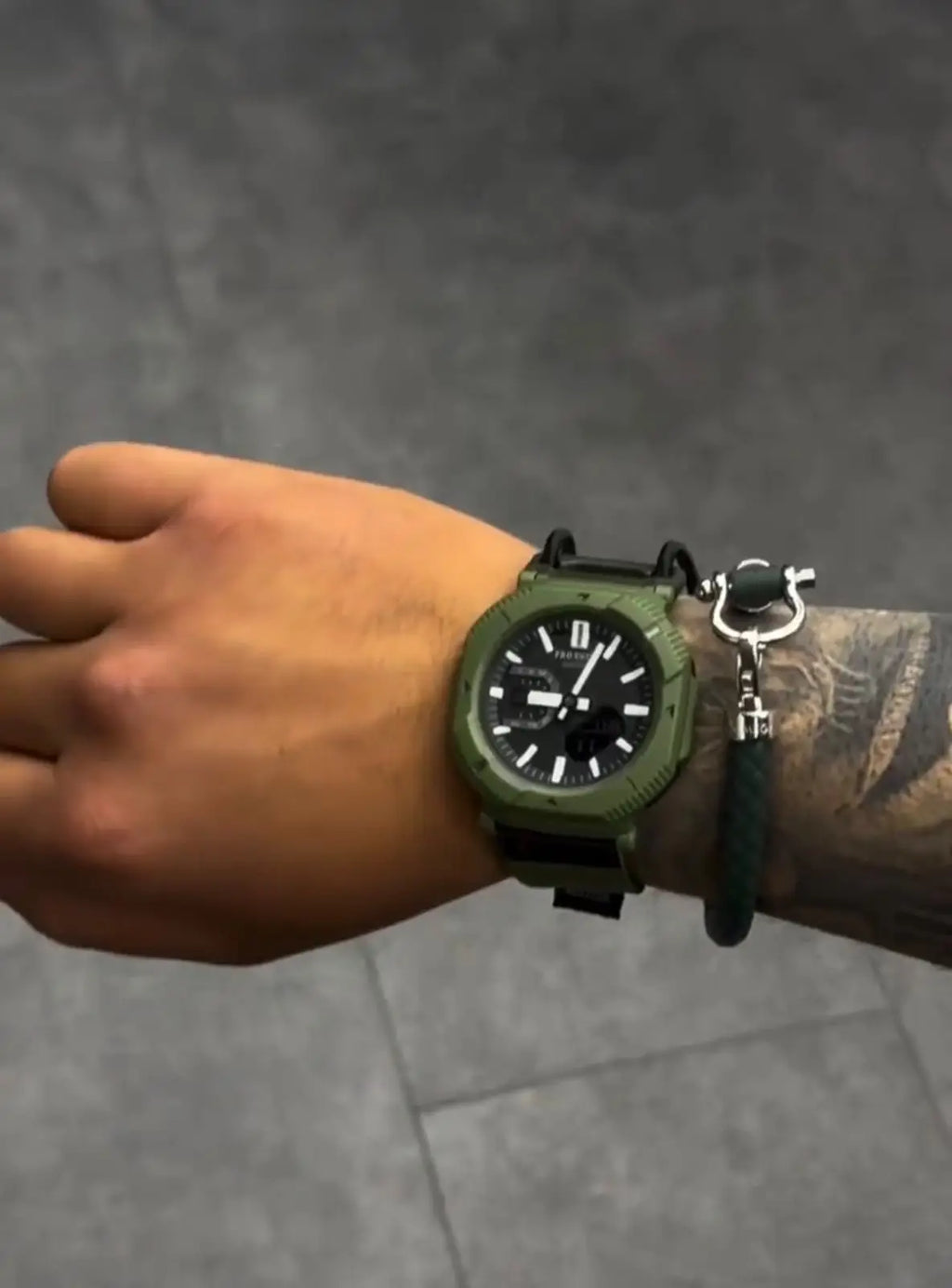 casio G shock Pro trek world time