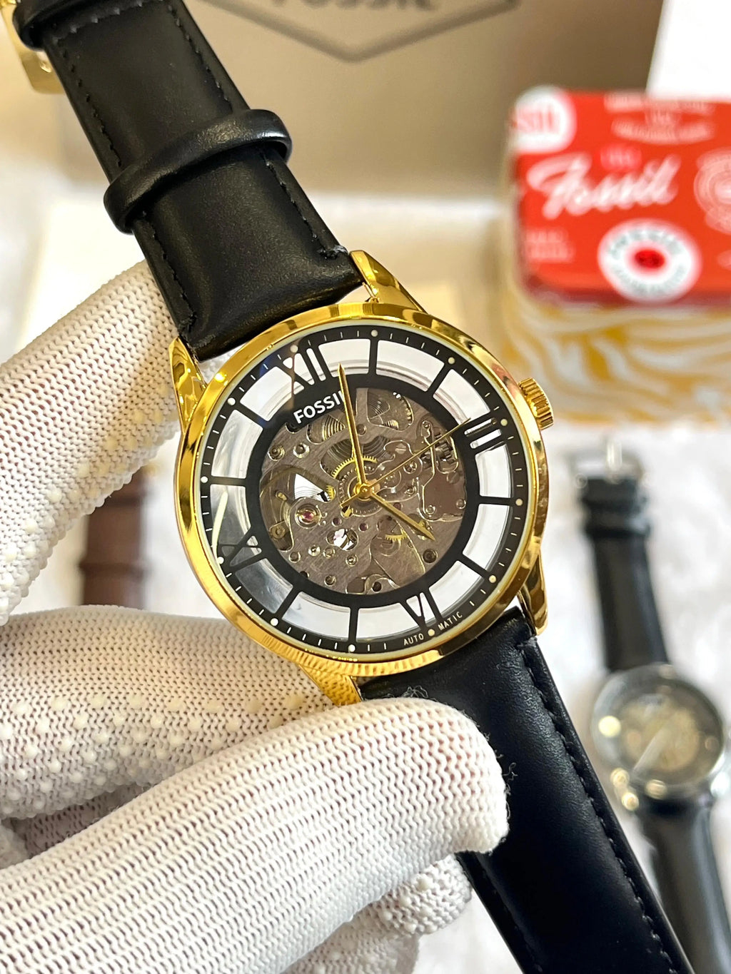 FOSSI TOWNSMAN LEATHER AUTOMATIC PREMIUM WATCH