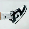 Nike Sb Dunk low Panda Womens