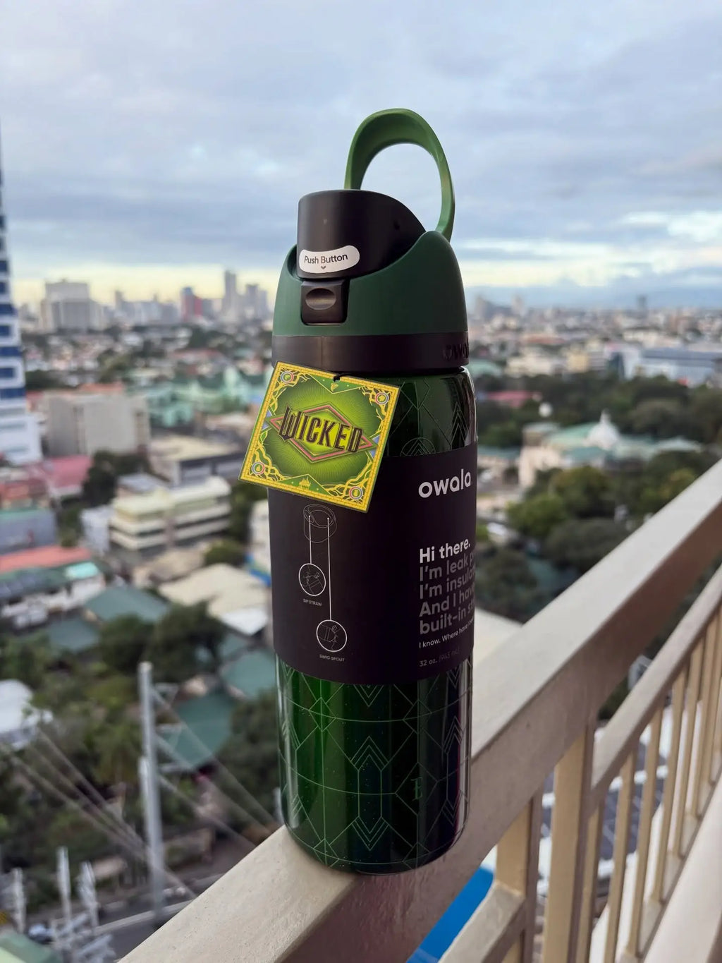 Owala Wicked Elphaba Emerald Green 32Oz | 945 ml Tumbler