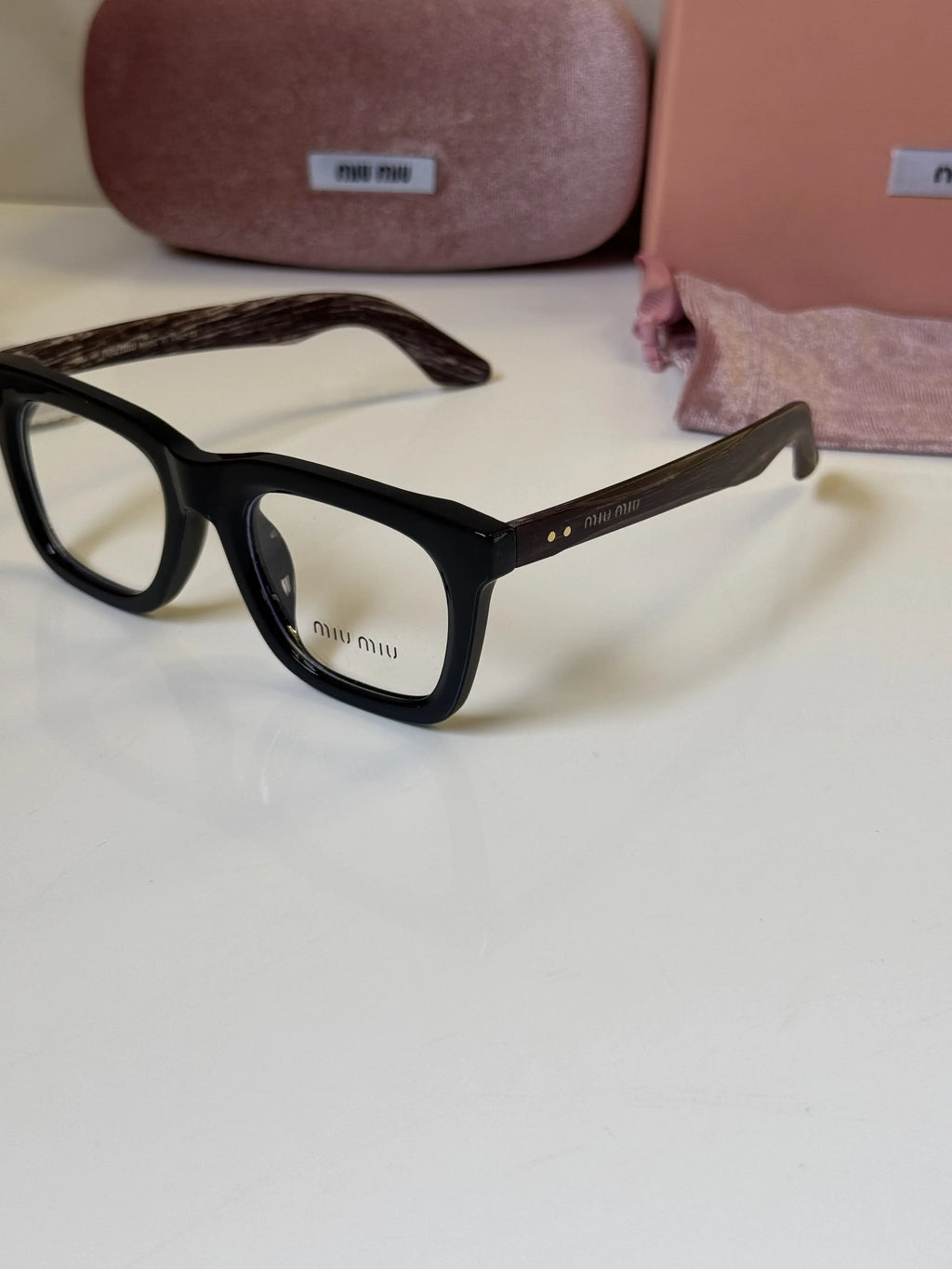 Miu_Miu_5189_Black_Wood_Frame