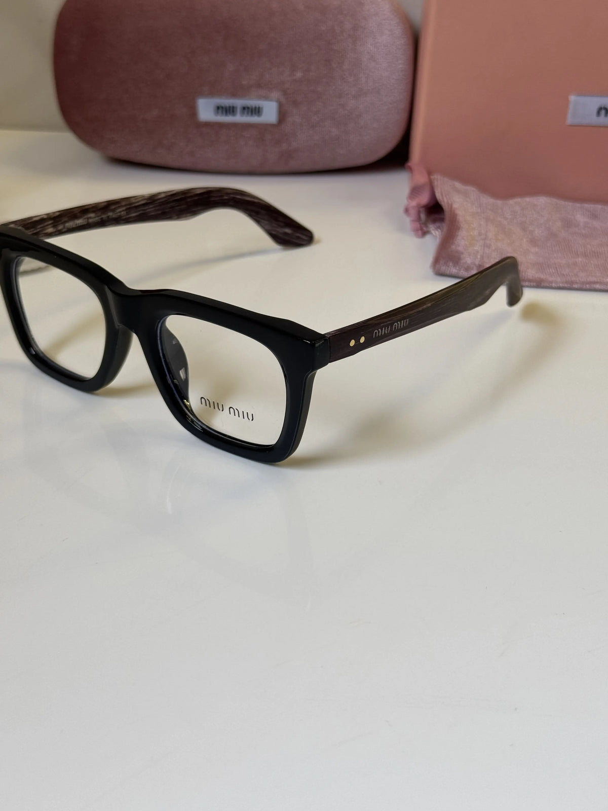 Miu_Miu_5189_Black_Wood_Frame