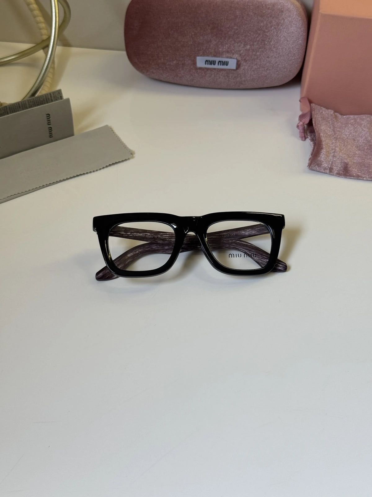 Miu_Miu_5189_Black_Wood_Frame