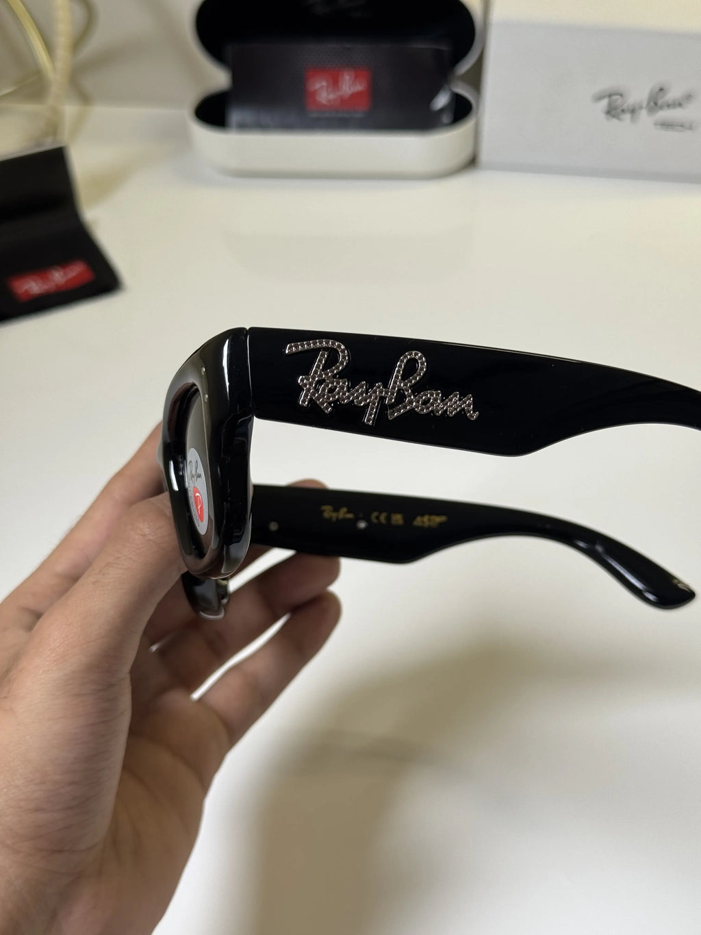 Rayban_4940_Black_diamond_Crystal_Edition