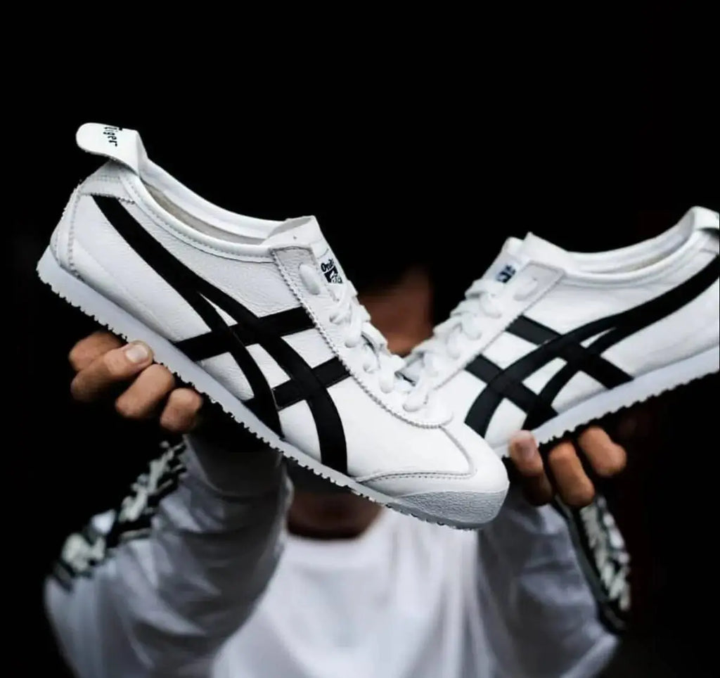 ONITSUKA TIGER MEXICO 66 WHITE/BLACK 1ST LETHER QUALITY
