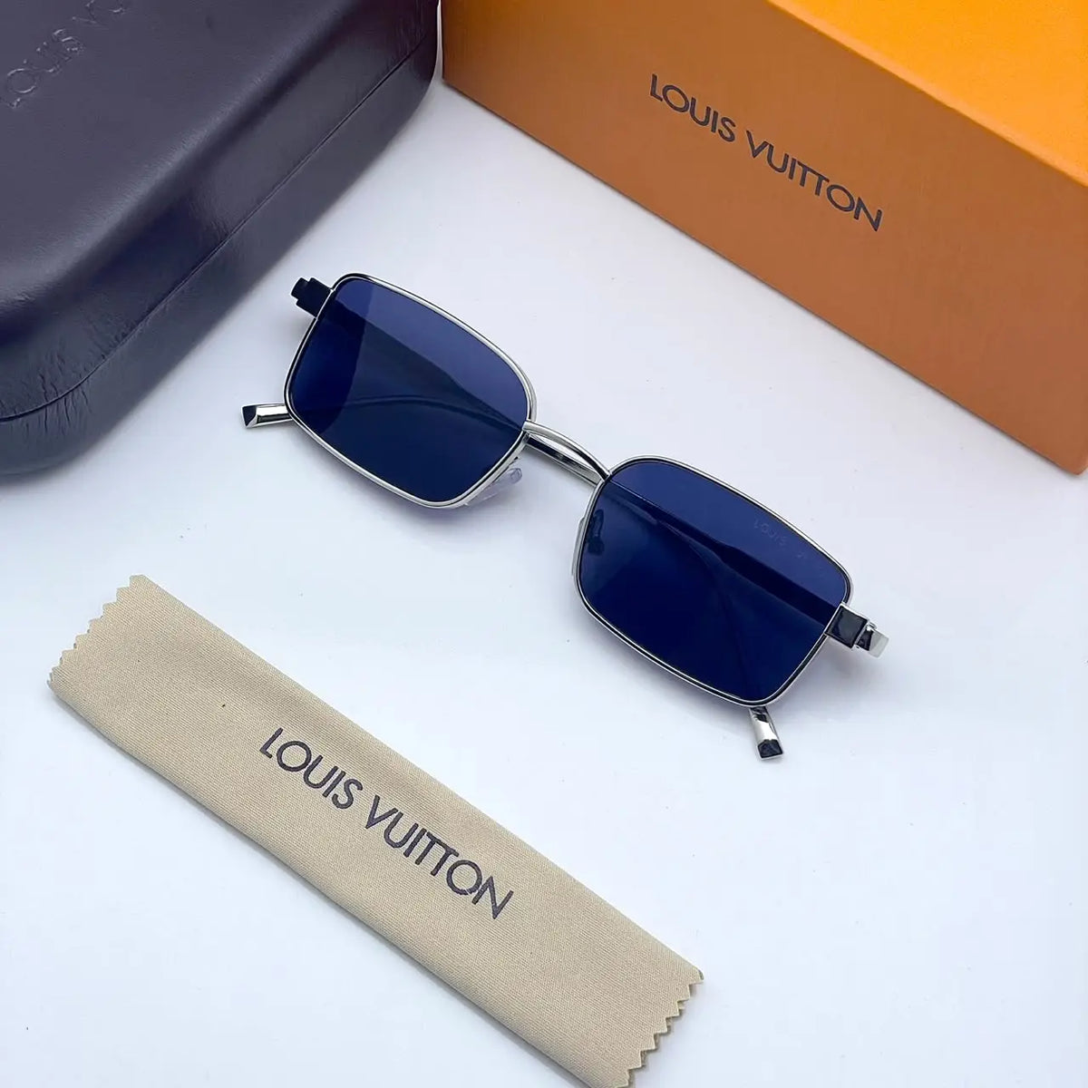 Louis Vuitton 3214 silver blue