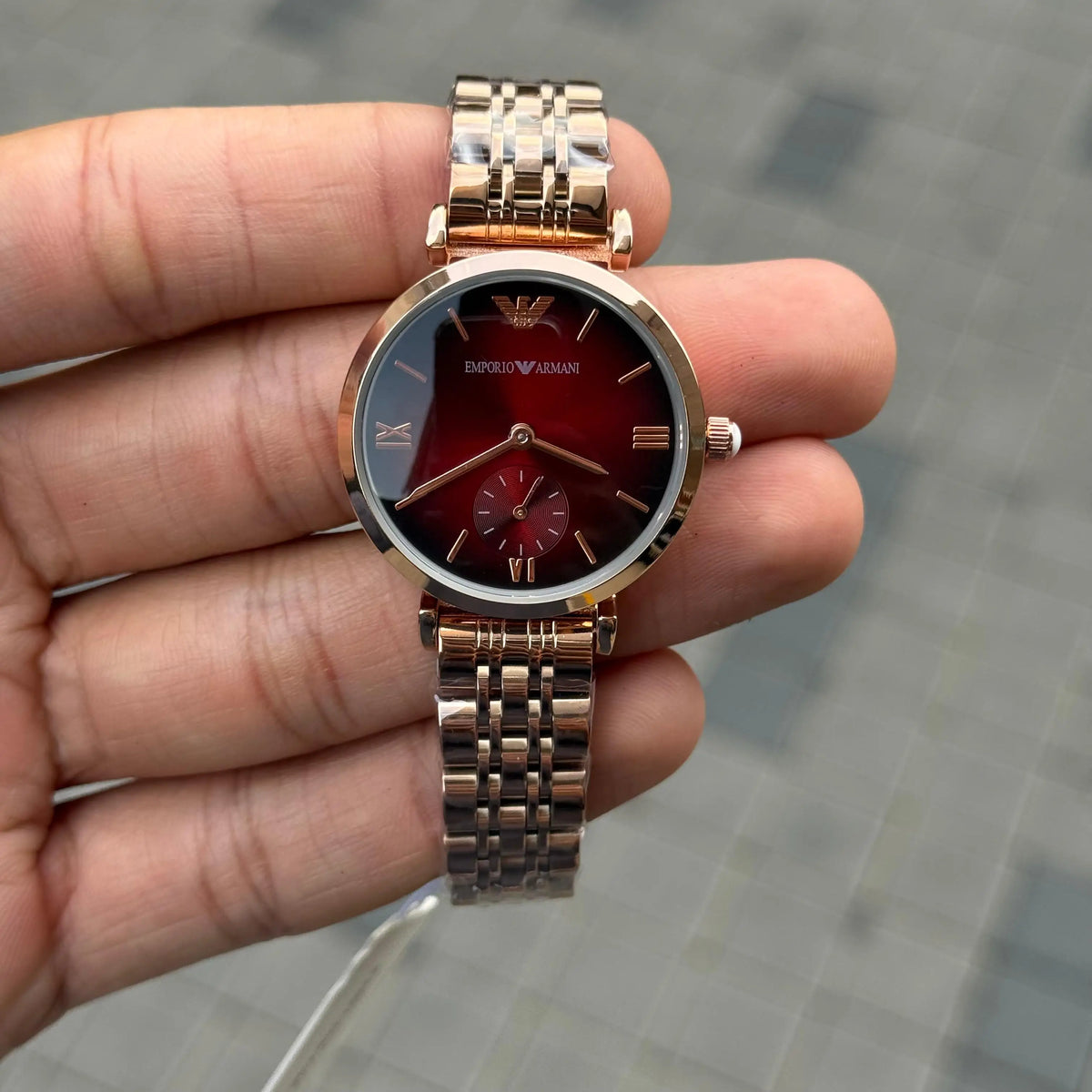 Emporio Arman_i Roman Red Dial Women