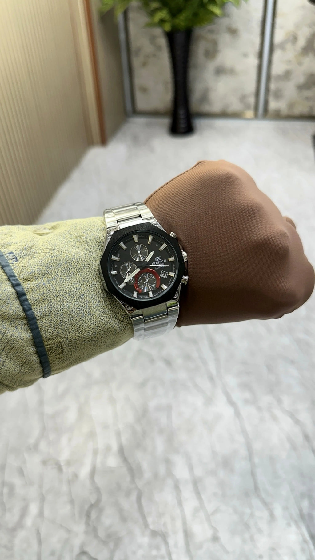 CASIO EDIFICE EFS-S570