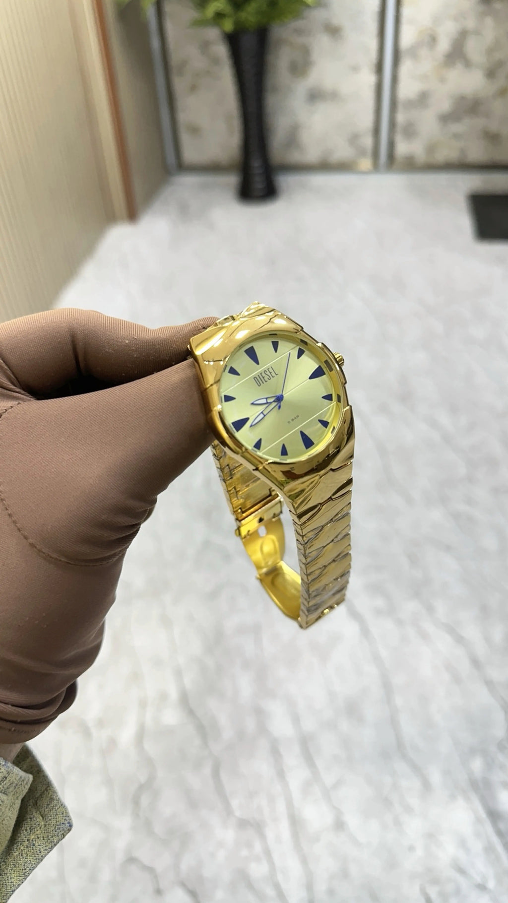Diesel Sruptor Analog Gold-Yellow