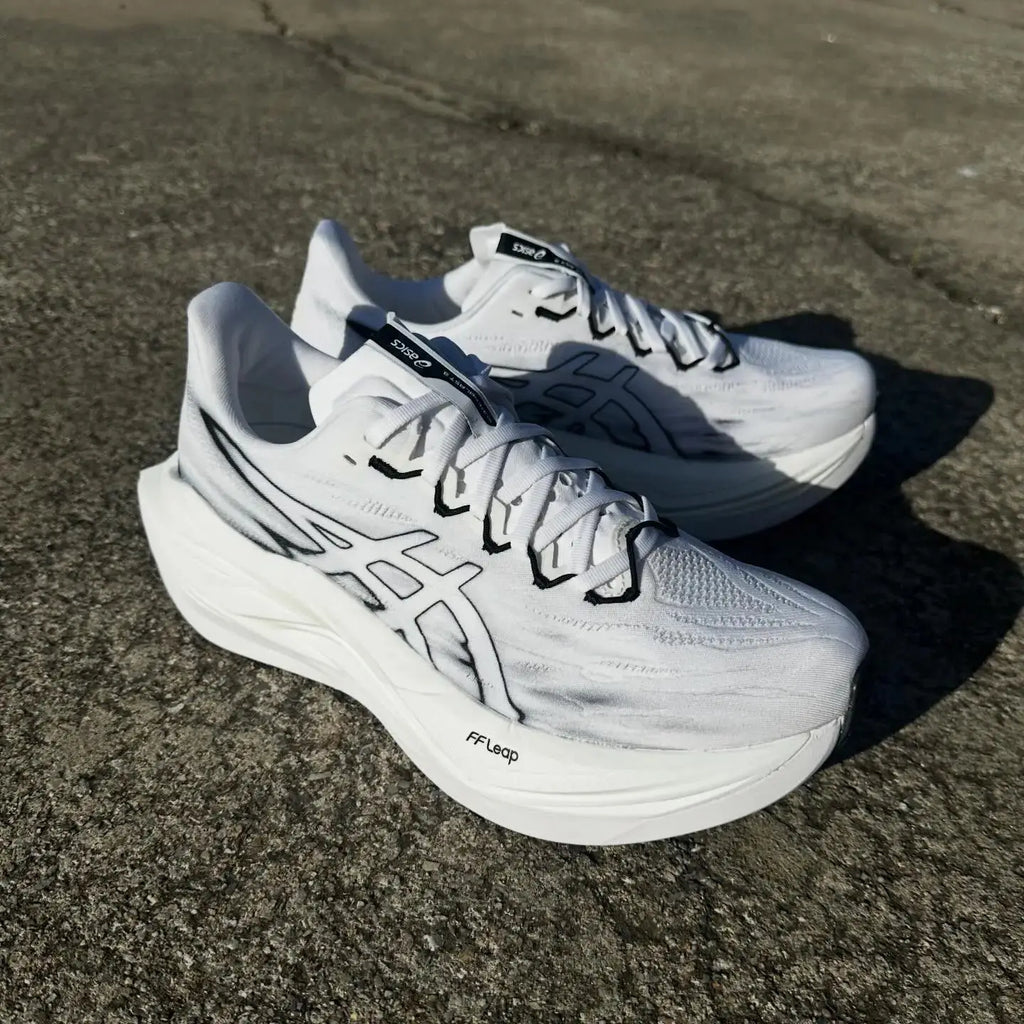 Asics_Superblast 3 White Black