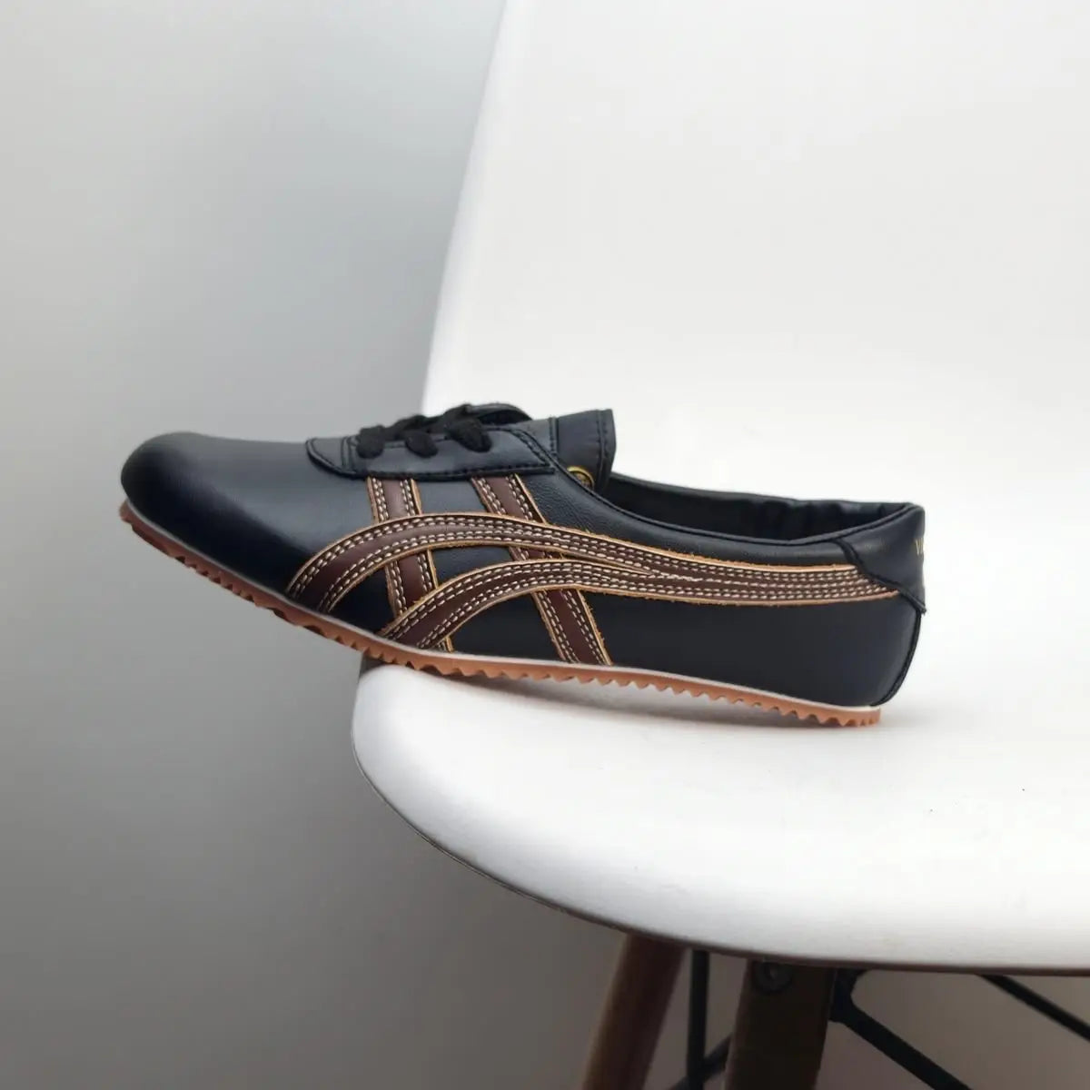 Versace_X_Onitsuka Tiger Tai-Chi Sakura Black For Men