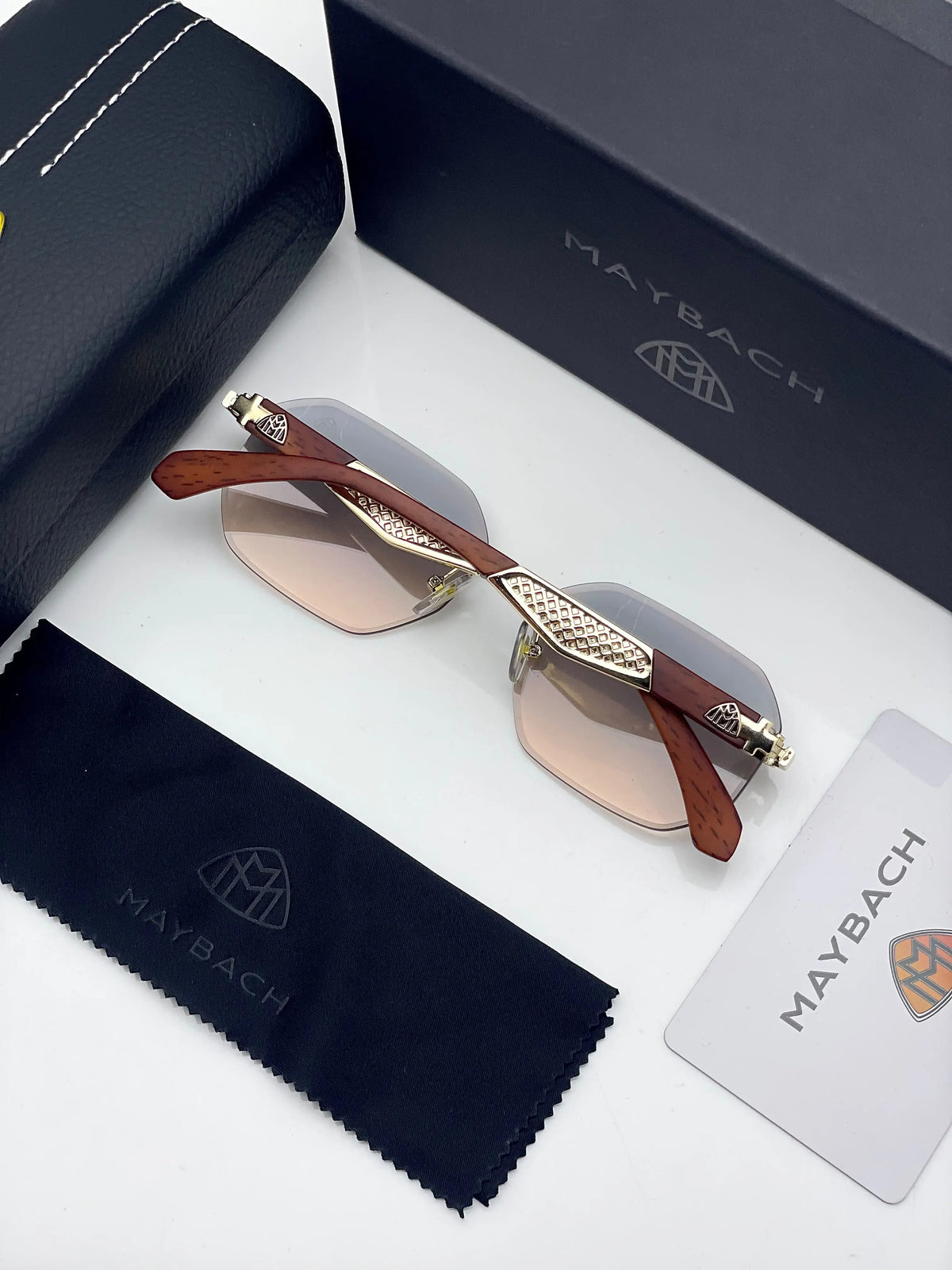 Maybach 98522 gold pink shaded