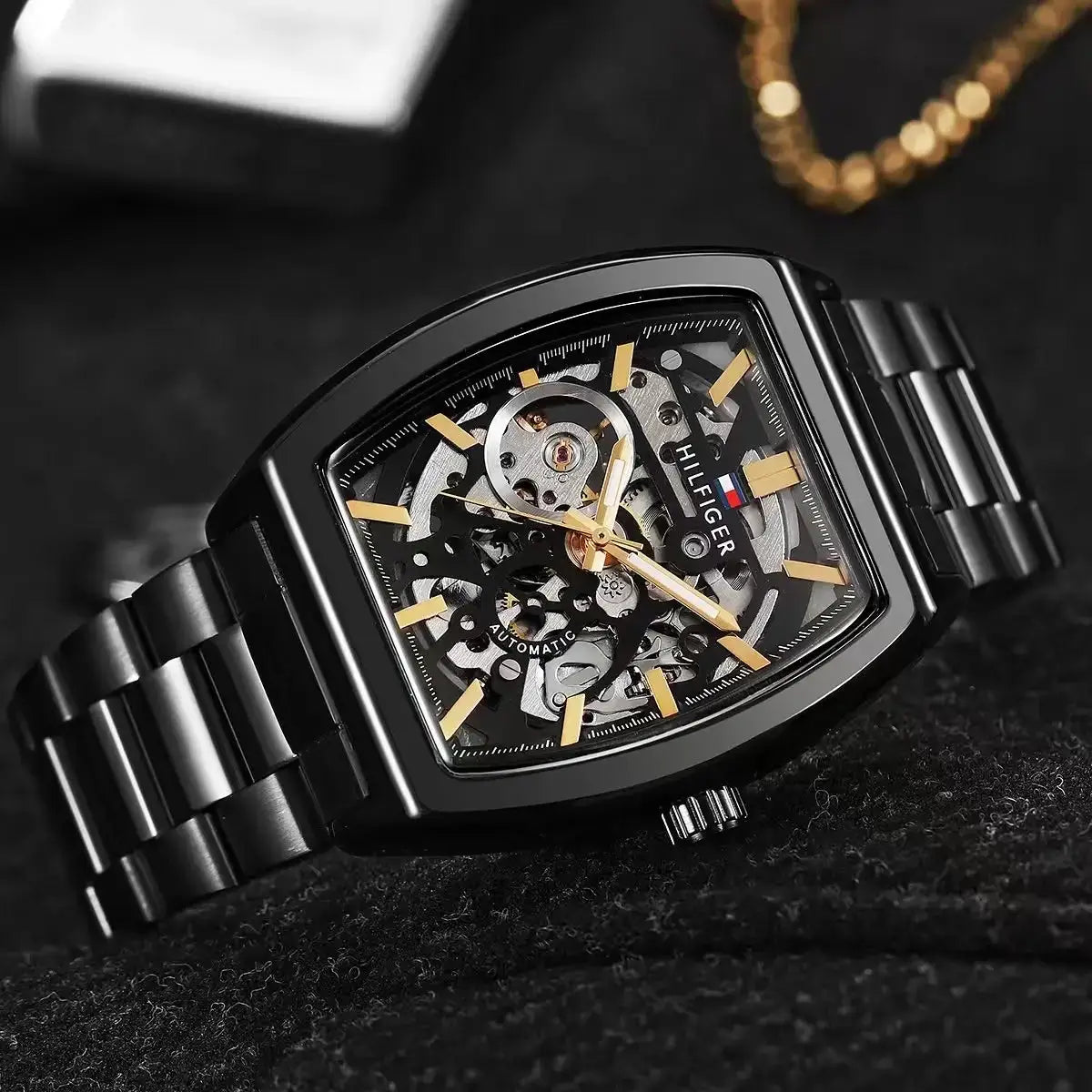 Tomm_y Hilfiger skeleton 213
