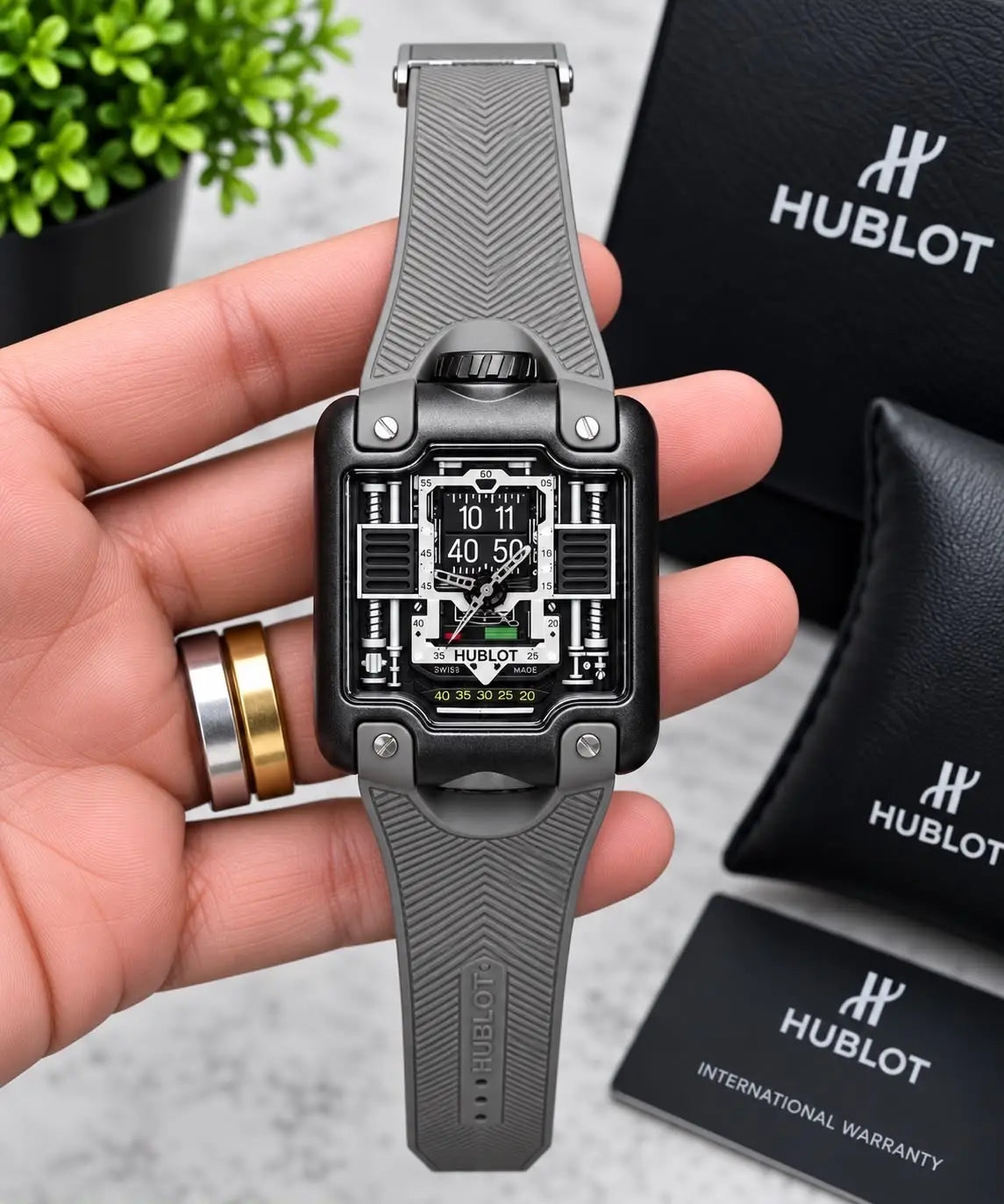 HUBLOT_BLACK-GREY