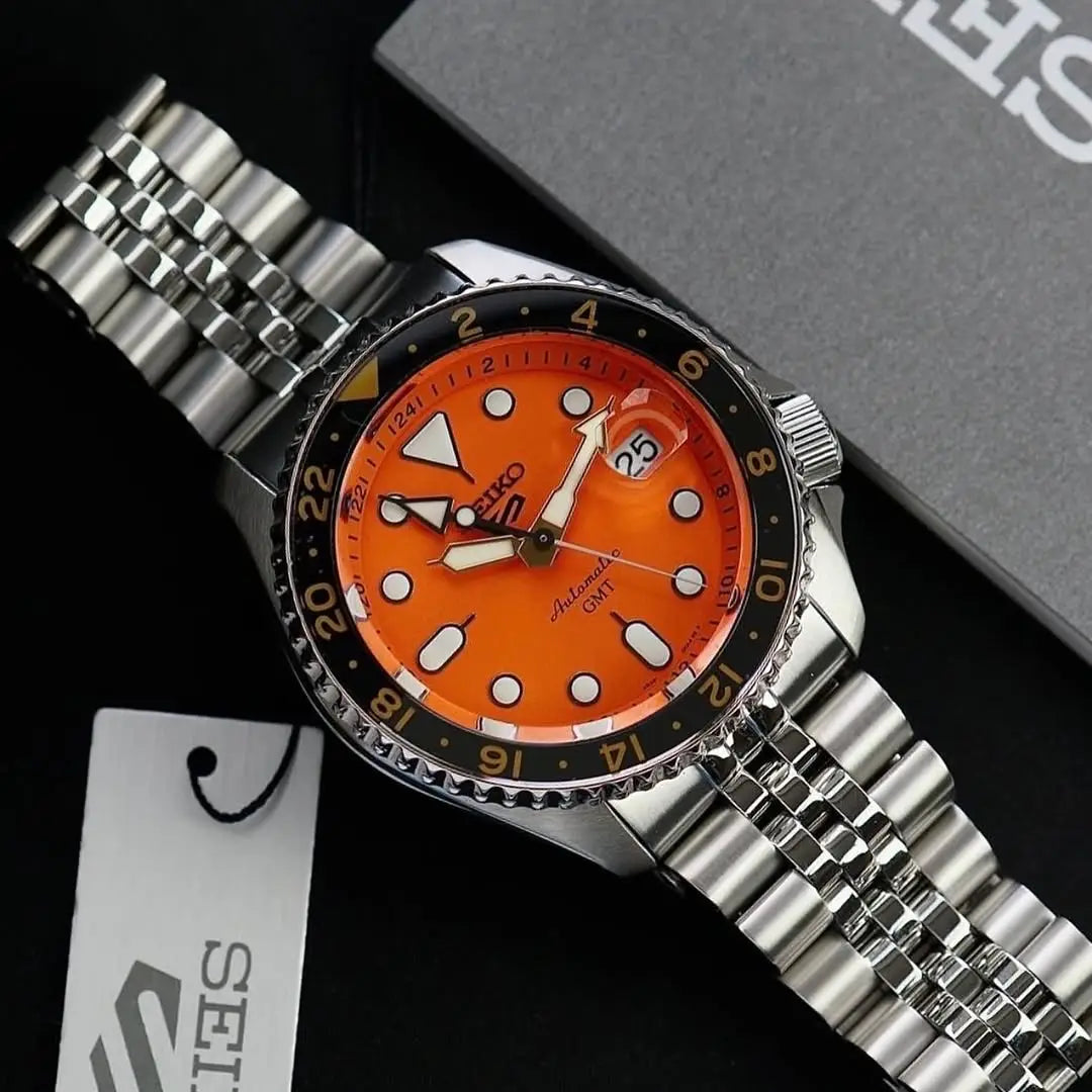 Seiko 5Sportz GMT Heavy Shift Movement