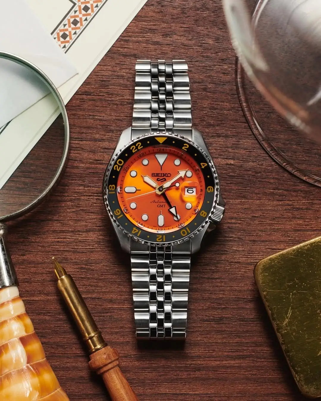 Seiko 5Sportz GMT Heavy Shift Movement