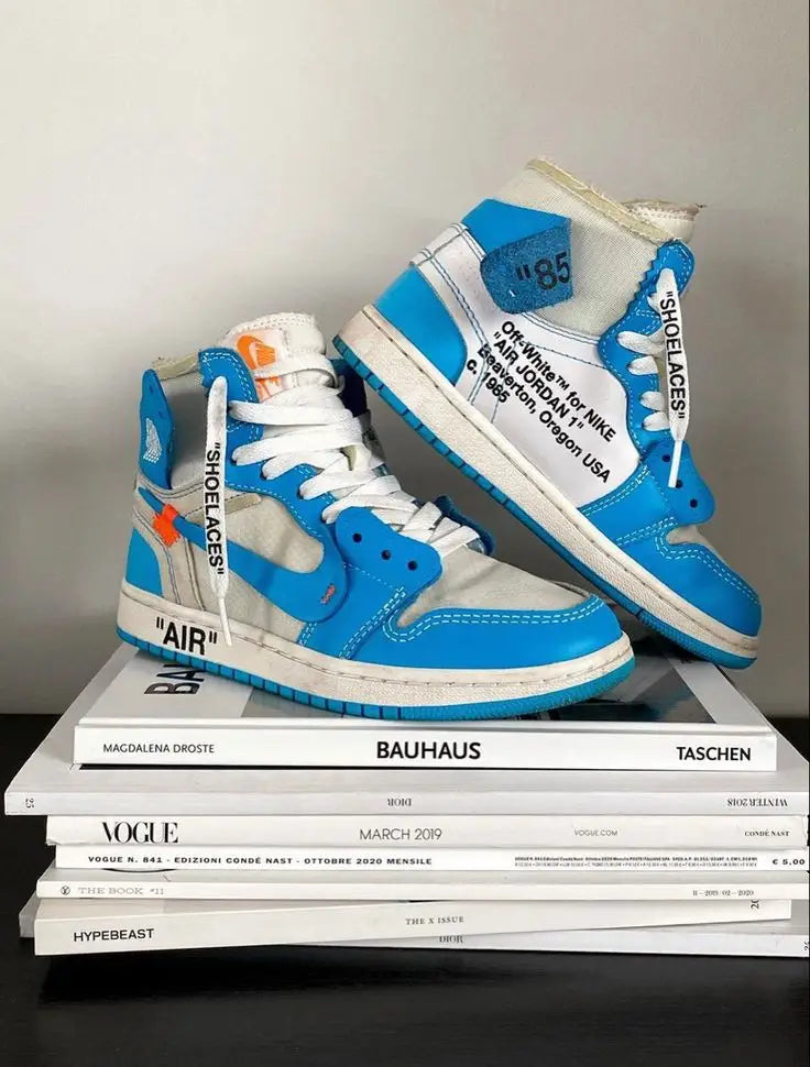 Nik e Jordan retro 1 X off white UNC Blue