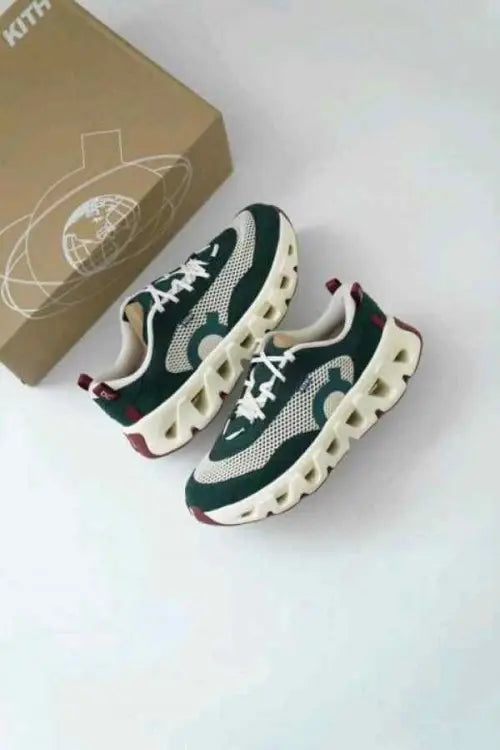 On Cloud Running K-Tech 2 Kith Spirulina Barley