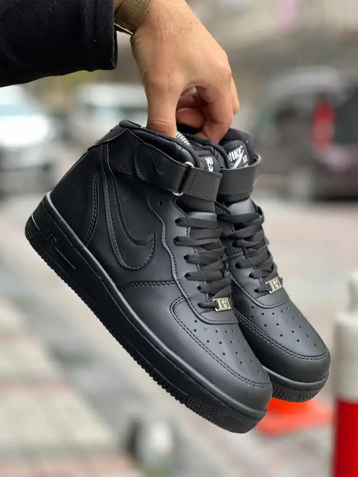 Nik e Air Force 1 Mid High Black Leather Quality Women
