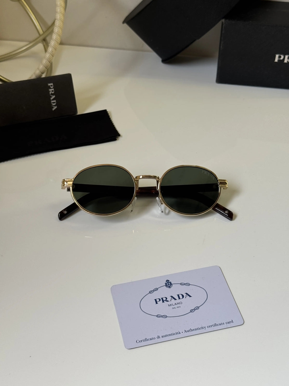 Prada_368_Gold_Green