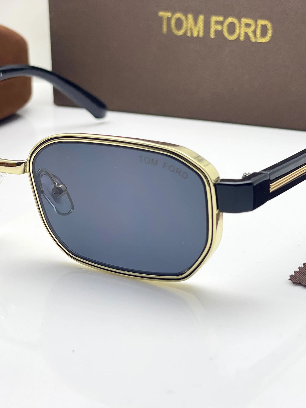 Tomford 9817 Gold Black