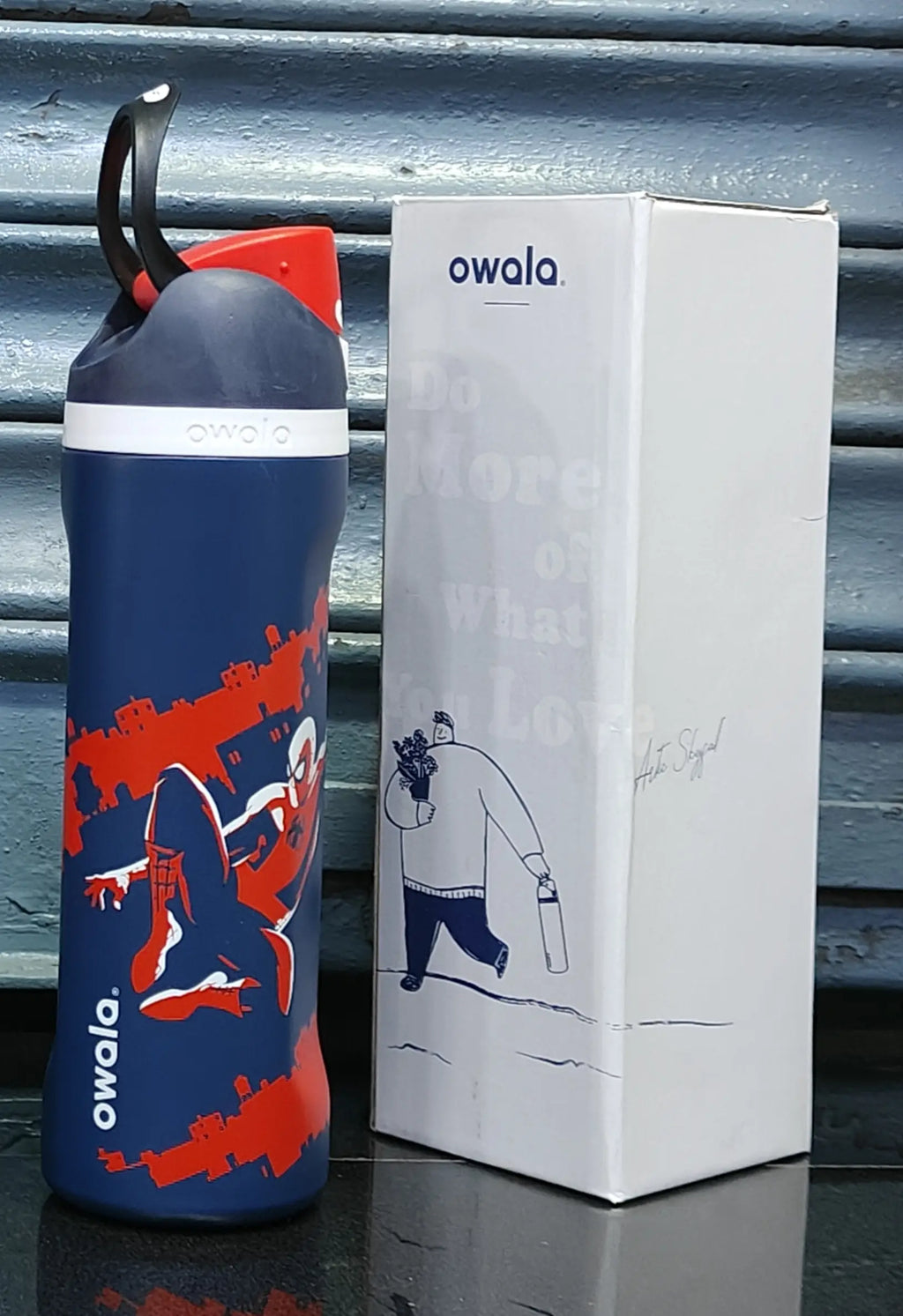 Owala x Spidemar Marvel Edition Blue 24Oz  710ml Swing of Things